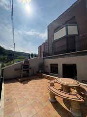 Casa adossada  Calle voluntariado. Gran chalet en la zona centro de castro urdiales