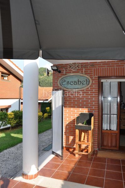 Foto 942497ad-0f3e-4ec8-a2fc-e51a48e360f9. Chalet en Samano Castro - Urdiales