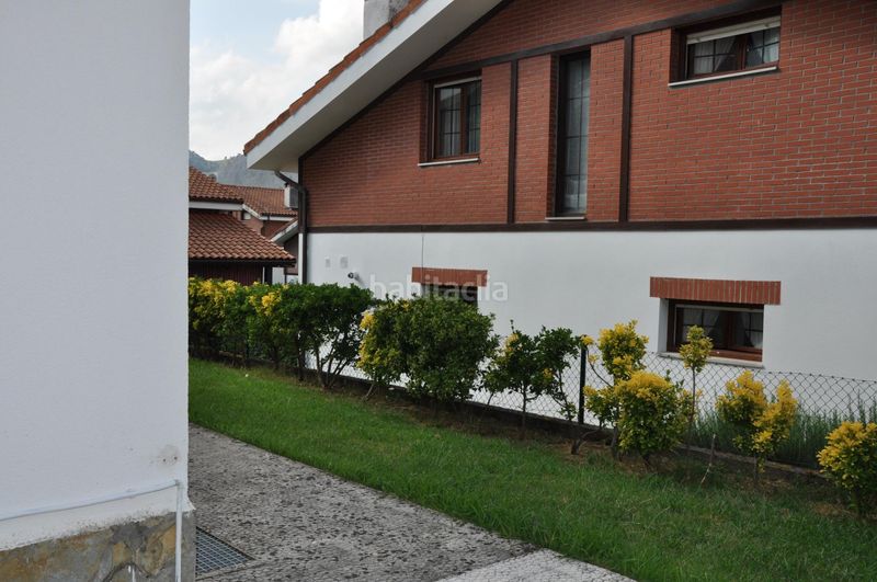 Foto fdce62c3-1796-4355-95c1-5b83cbddc3ff. Chalet en Samano Castro - Urdiales