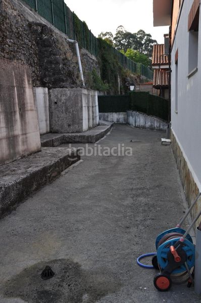 Foto 132ae3d6-22fb-497f-8975-63b690c86588. Xalet amb calefacció aparcament a Samano Castro - Urdiales