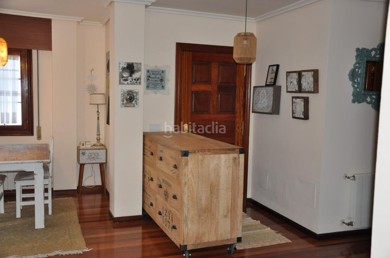 Foto e2a5c056-c03b-481a-bd19-ebcbd072c1ca. Xalet amb calefacció aparcament a Samano Castro - Urdiales