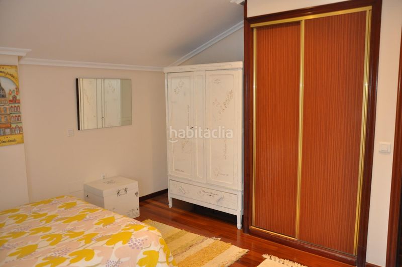 Foto feafae3d-9d03-43bd-ab46-1f2be73f7682. Xalet amb calefacció aparcament a Samano Castro - Urdiales