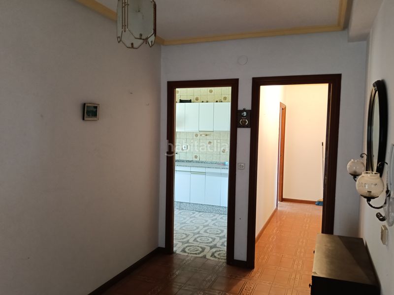 Foto d2d4a38d-599f-447d-83f7-9a25a3dc5ca0. Etagenwohnung mit heizung in Guitiriz