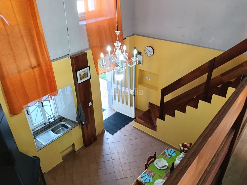 Foto 3ff266ae-da23-47a1-a740-6e4a9870253d. Casa adossada a Carral