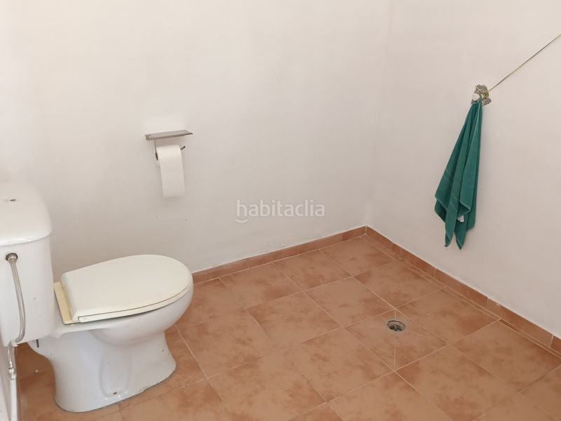 Foto 839c9902-3f26-41f5-8095-64c40a239530. Casa adossada a Carral
