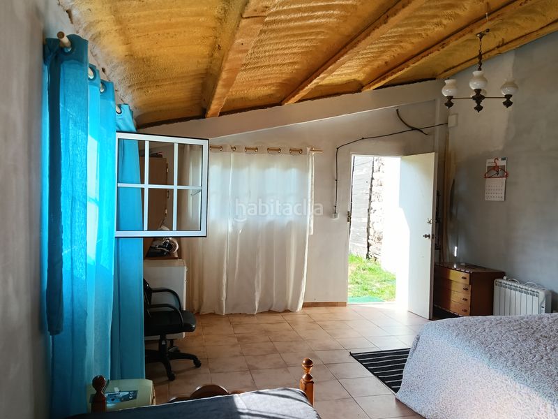 Foto b58d7d39-b0d2-445b-8dcb-8b22ab385b2b. Casa adossada a Carral