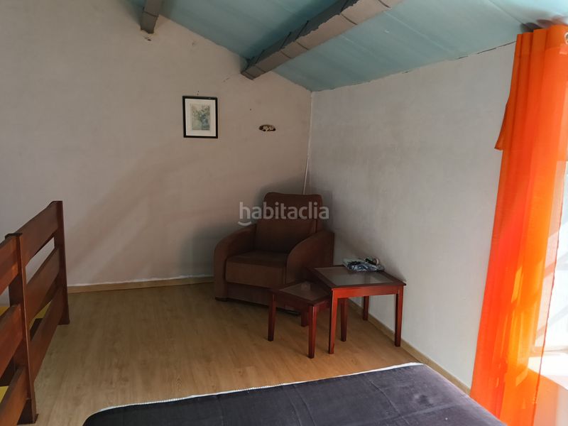 Foto e451d6b2-3cad-4940-b635-b699fb3a1ba0. Casa adossada a Carral
