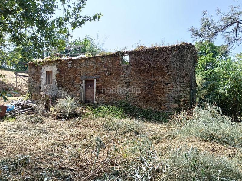 Foto 56c0a6b2-cbf0-4251-9032-266c95706364. Casa amb aparcament a Cesuras