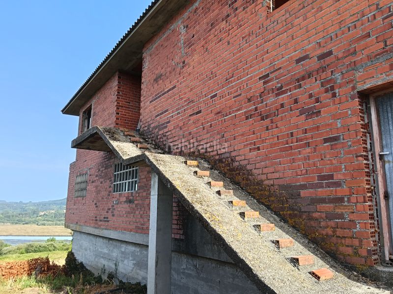Foto ec719276-be61-4d73-8fdd-8a9c8984cf6d. Casa amb aparcament a Paderne