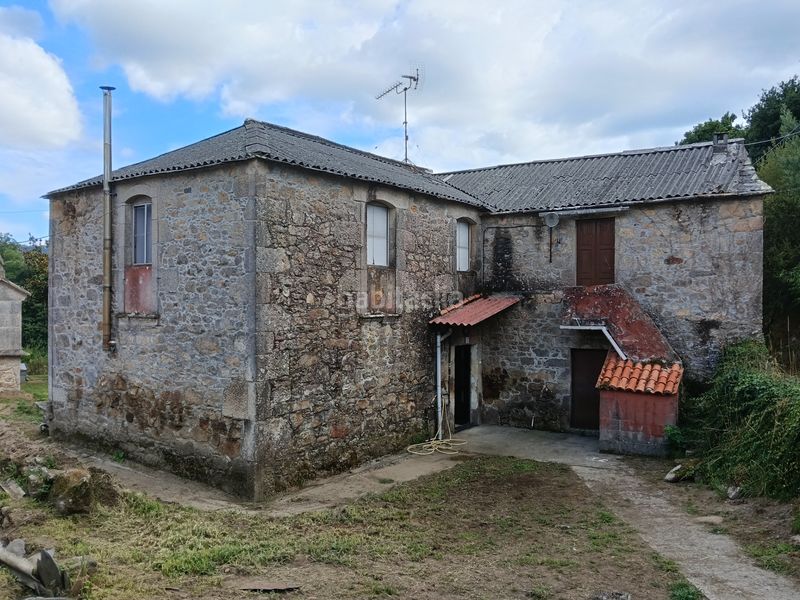 Foto 47d3d545-5627-4f8a-afbd-cc28031253d4. Casa amb aparcament a Miño