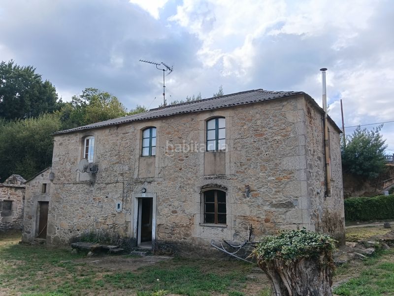 Foto 4f7ab864-744a-4f24-9ddb-730d5e580df8. Casa amb aparcament a Miño