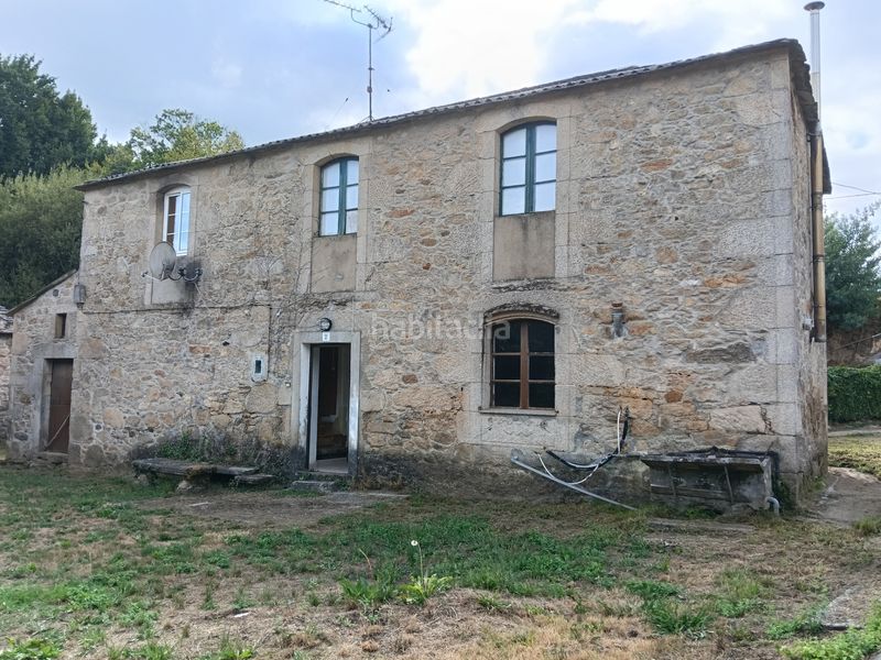 Foto cc9662cc-2dc5-4184-8d0b-b4c99f9bcb4f. Casa amb aparcament a Miño