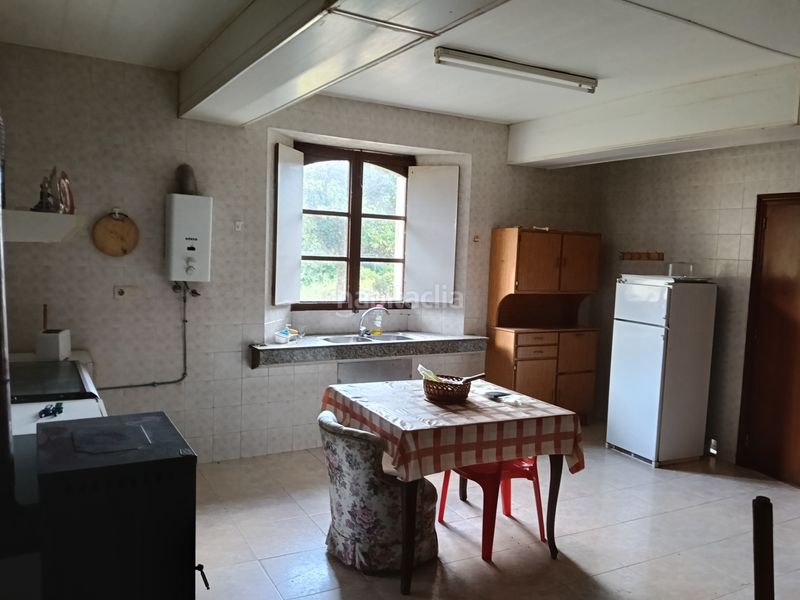 Foto dd2ff7b3-af7d-47b5-946f-2d03df5f76bb. Casa amb aparcament a Miño