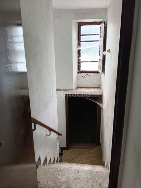 Foto a9cb72e3-7ff2-4032-a42c-53d4ad0ea8f9. Casa amb aparcament a Oza dos Ríos