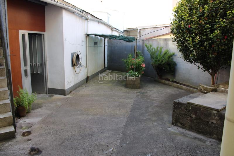 Foto 1c1ed457-b6c9-411b-81e0-636833bfa8a3. Maison avec parking dans Curtis