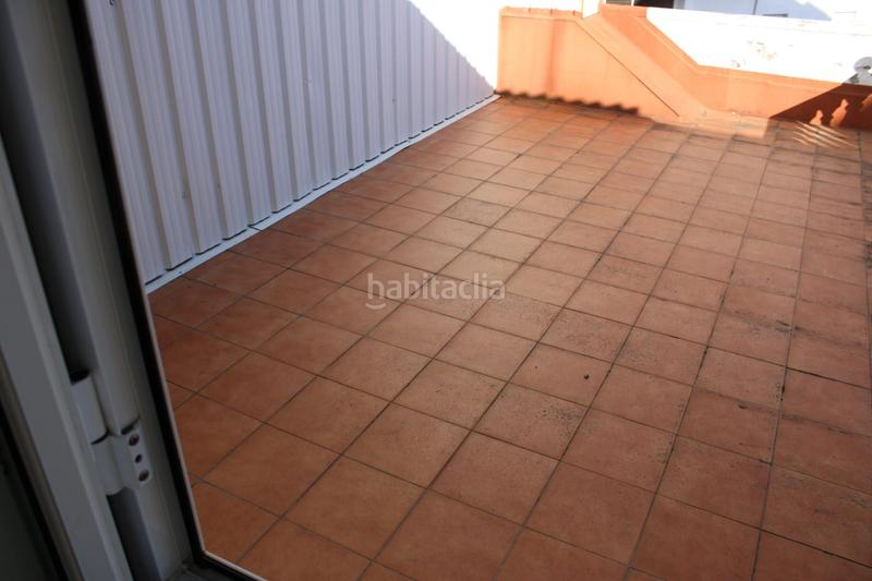 Foto 4b8ca906-6e11-410a-b710-afb02d2f0933. Maison avec parking dans Curtis