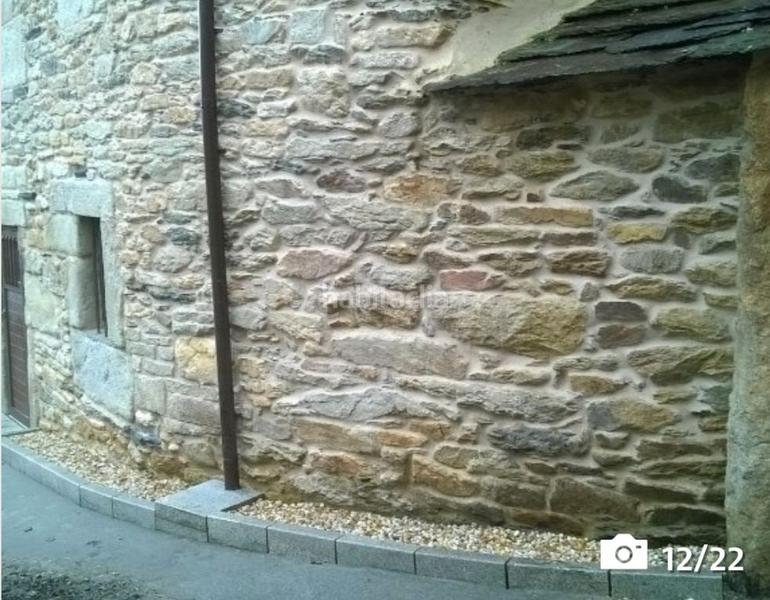 Foto 77b36e63-f5a3-4ab4-b514-32ef9312a2bb. Maison avec parking dans Friol