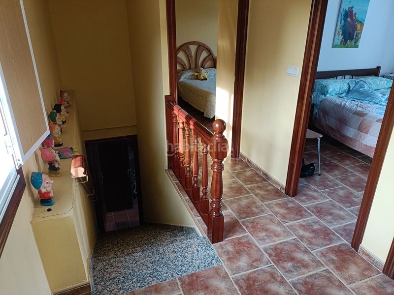 Foto f34d436f-3f35-4872-a857-f8e0f53313c0. Semi detached house with parking in Curtis