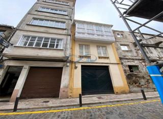 Casa adossada  Rúa lanzós