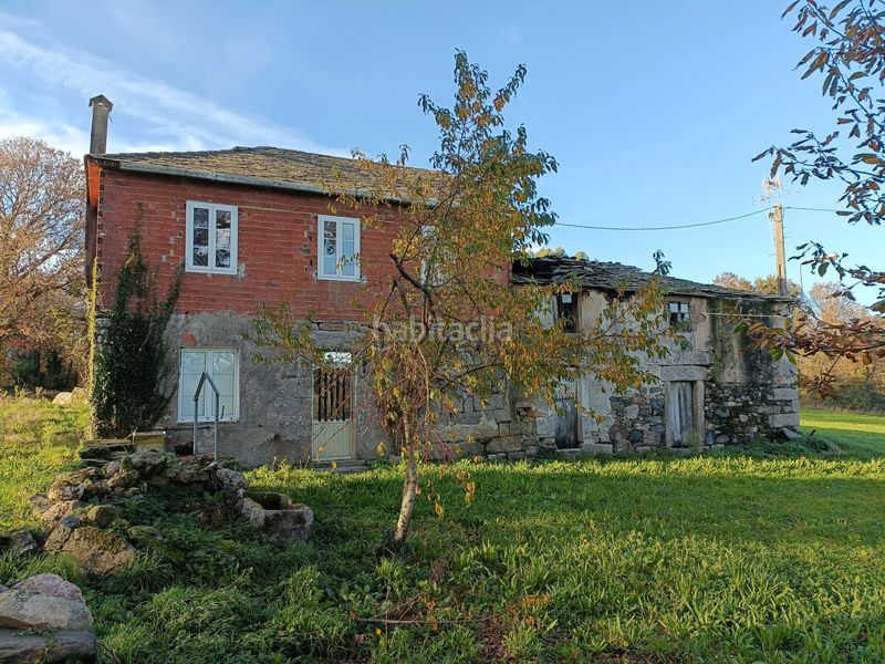 Foto cba7cc54-acab-44d7-a42f-d69ebfe94b04. Casa amb aparcament a Guitiriz