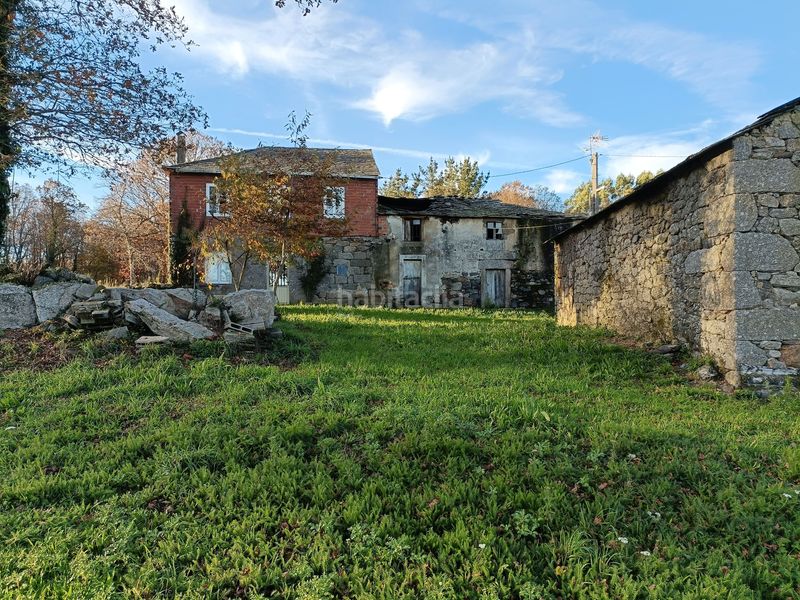 Foto d4610739-0325-46da-9929-0e5afd41bf19. Casa amb aparcament a Guitiriz