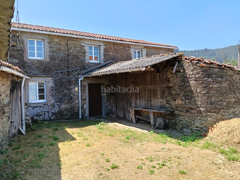 Foto 8619d654-80c8-4ac8-8bcd-44de02f04676. Casa adossada amb aparcament a Cesuras
