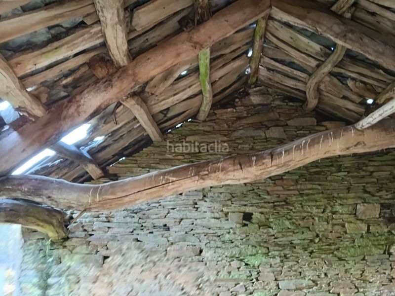 Foto ac070581-aacc-444f-a92e-8d52b6f0a9cd. Casa amb aparcament a Guitiriz