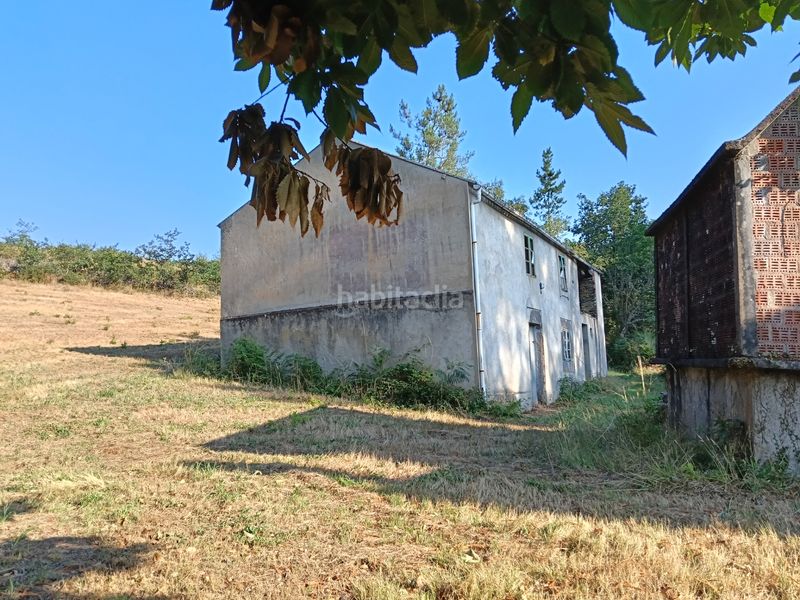 Foto cccb5ea4-97fe-44a9-9dd6-e627eed3e21e. Casa amb aparcament a Guitiriz