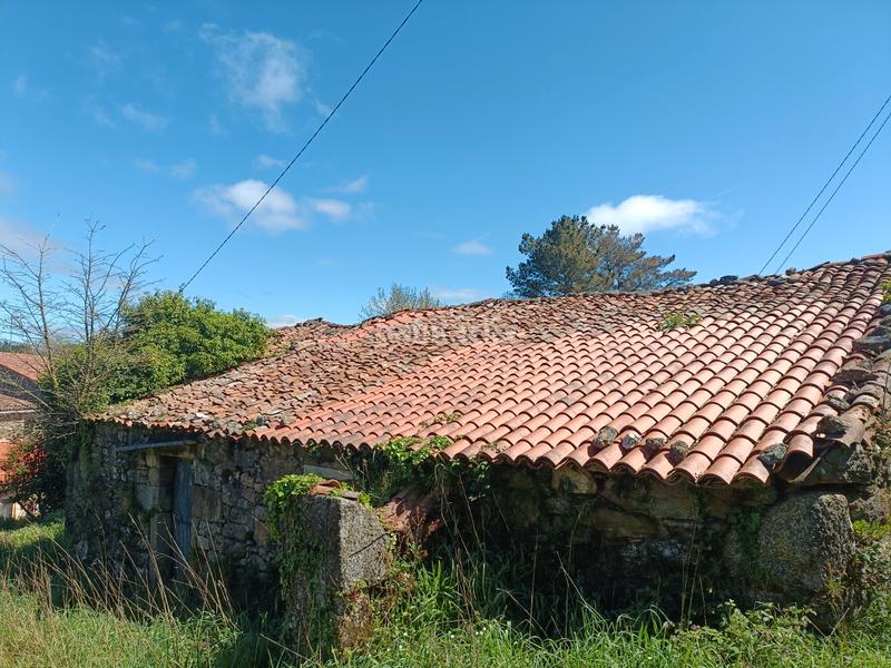 Foto 4ac9bb0b-9c62-446f-9a06-214160311357. Haus mit parking in Curtis