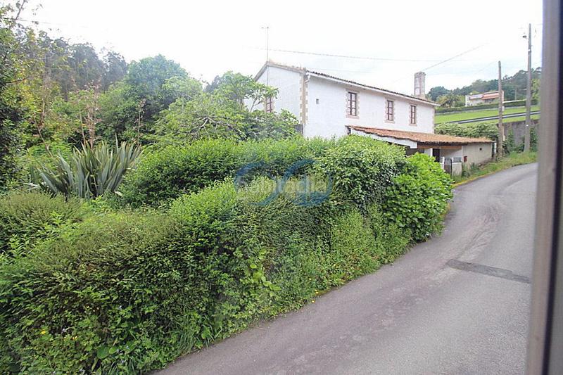 Foto d3a12885-9e0d-44f6-b7ba-f01753dcfd0e. Casa adossada amb aparcament a Oza dos Ríos