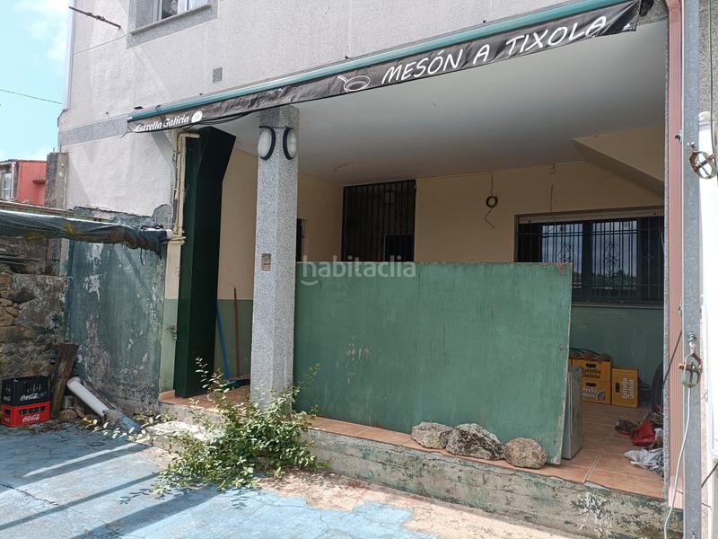 Foto ba899560-345e-42e2-a78a-d4a015e74dd0. Casa adossada a avenida principal 107 a Curtis