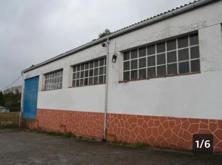 Nau industrial a Betanzos