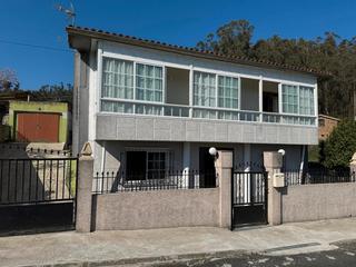Casa a Oza dos Ríos