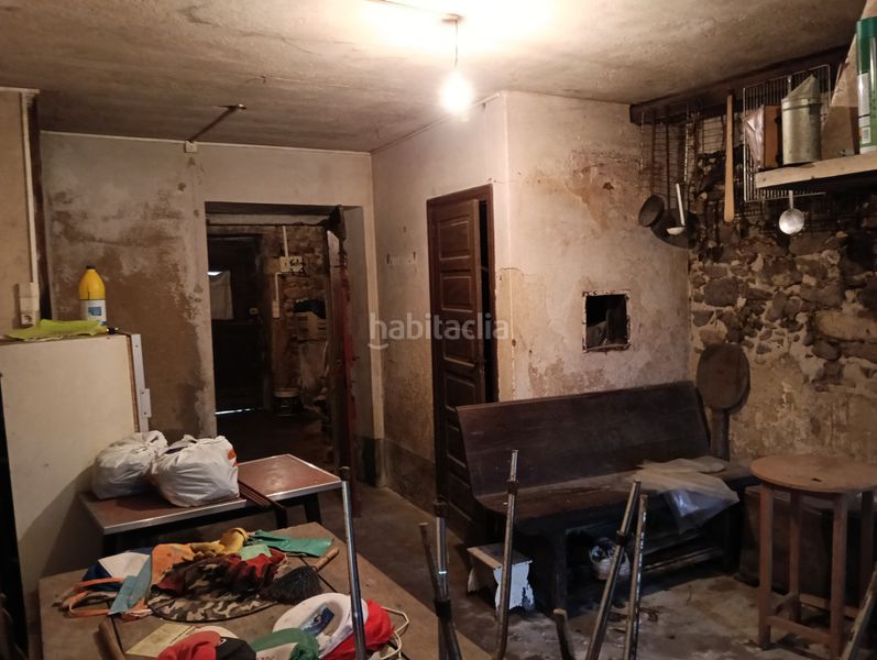 Foto f04dd116-20fe-42e9-98d1-836b4bf208ec. Reihenhaus mit kamin in Curtis