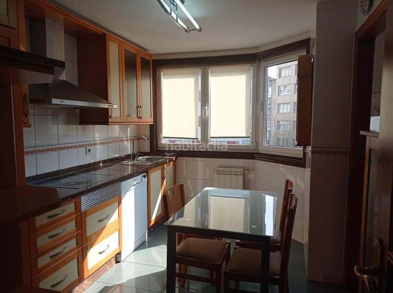 Foto 37f9936d-6034-4a77-b1fc-c90b227ebabc. Appartamento con parcheggio in Agra del Orzán - Ventorrillo Coruña (A)