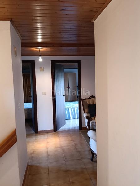 Foto 1f424ba2-8d68-472a-8e34-5b8b326c4f76. Casa amb aparcament a Cesuras