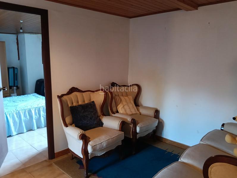 Foto 3348f299-8519-4f08-b2a0-a3c088b2358b. Casa amb aparcament a Cesuras