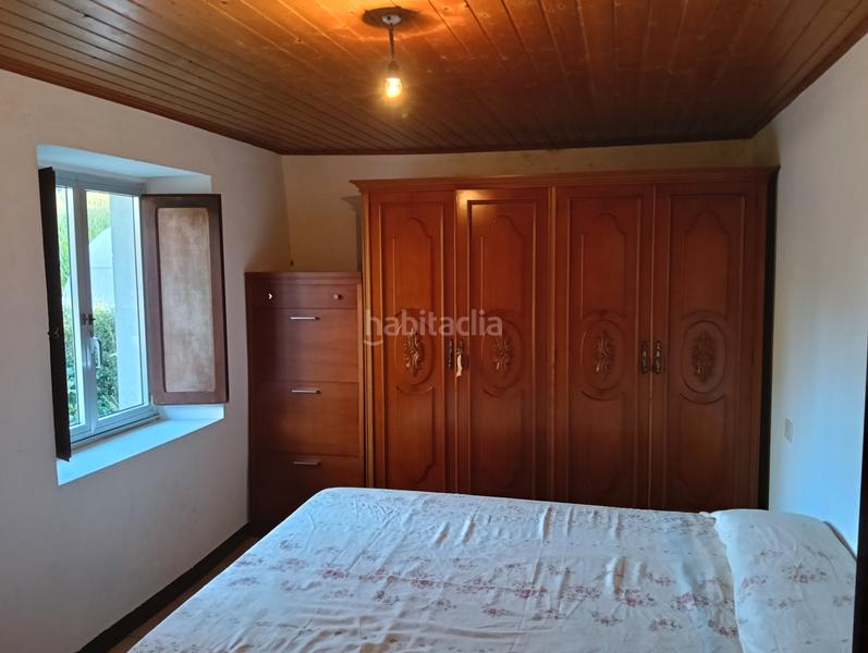 Foto 8f18c2f4-df14-44ae-8fab-ed82c93187e5. Casa amb aparcament a Cesuras