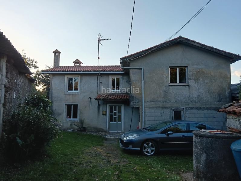 Foto 97da66c0-c4a1-46c3-8445-2f4200d8f6fc. Casa amb aparcament a Cesuras