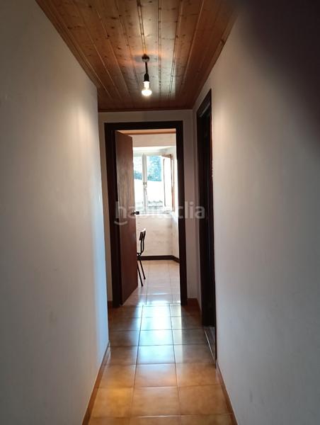 Foto e764ced5-2568-4465-b117-abba33536d0c. Casa amb aparcament a Cesuras