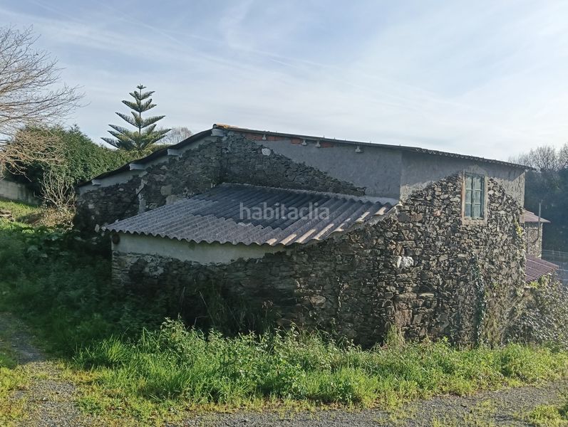 Foto d08e83ba-45dc-493f-b88d-c06f305a64b2. Casa adossada a Cesuras