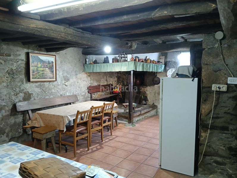 Foto 1312d102-c9af-4101-9274-5dbccdd905ab. Casa adossada a Oza dos Ríos