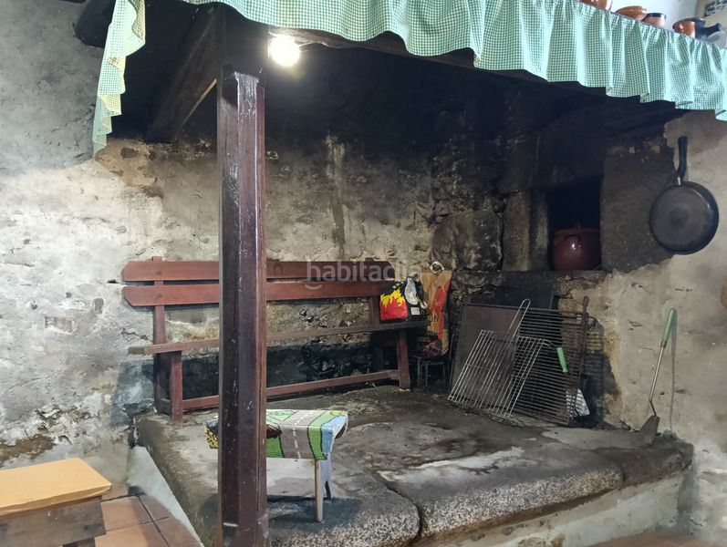 Foto 916c14e0-7943-4e13-a360-318d957b2481. Casa adossada a Oza dos Ríos