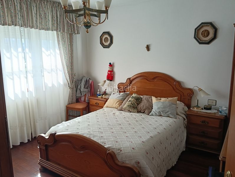 Foto 9440401d-c8e9-4159-b2f5-9751fdbdb1e3. Casa amb xemeneia calefacció aparcament a Oza dos Ríos