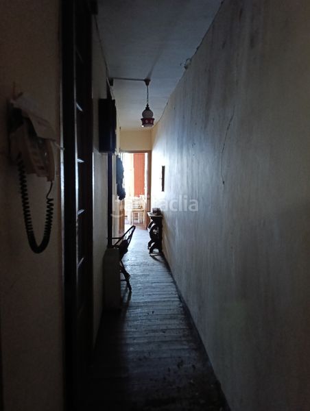 Foto d8f3eebf-93ef-4993-b3c1-d493960301a9. Casa adosada en Betanzos