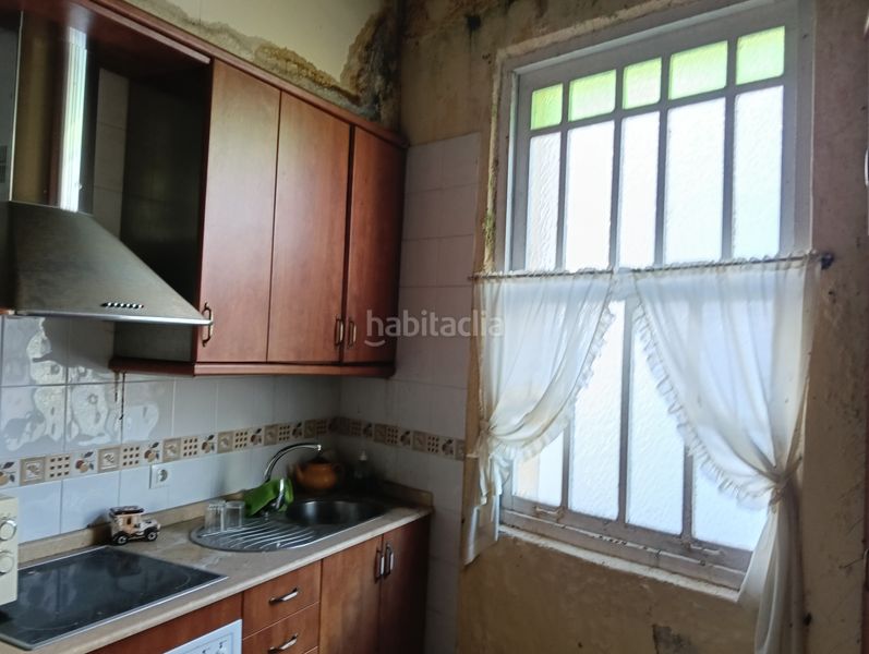 Foto ebdf389e-88b5-4c62-b689-fdcbdd7feb29. Casa adosada en Betanzos