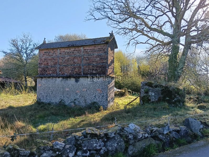 Foto d48d100b-66ed-4357-bfa4-2a89dce4cb92. Casa amb aparcament a Oza dos Ríos