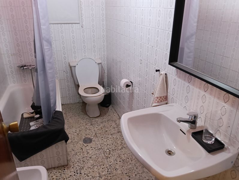 Foto e764ac5b-17c9-4607-8302-a41158a1ecf4. Pis a Curtis
