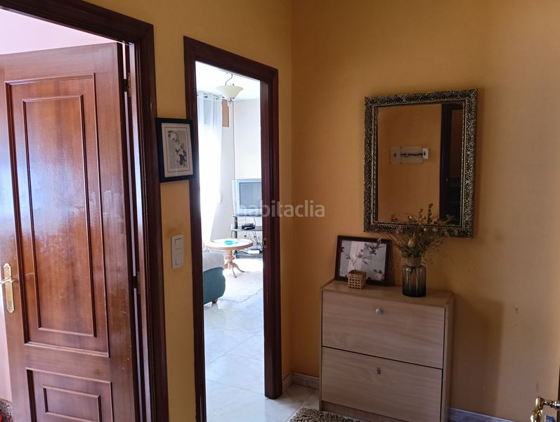Foto 57c9566e-ec7b-45a5-a93b-f51378efe404. Casa amb aparcament a Coirós