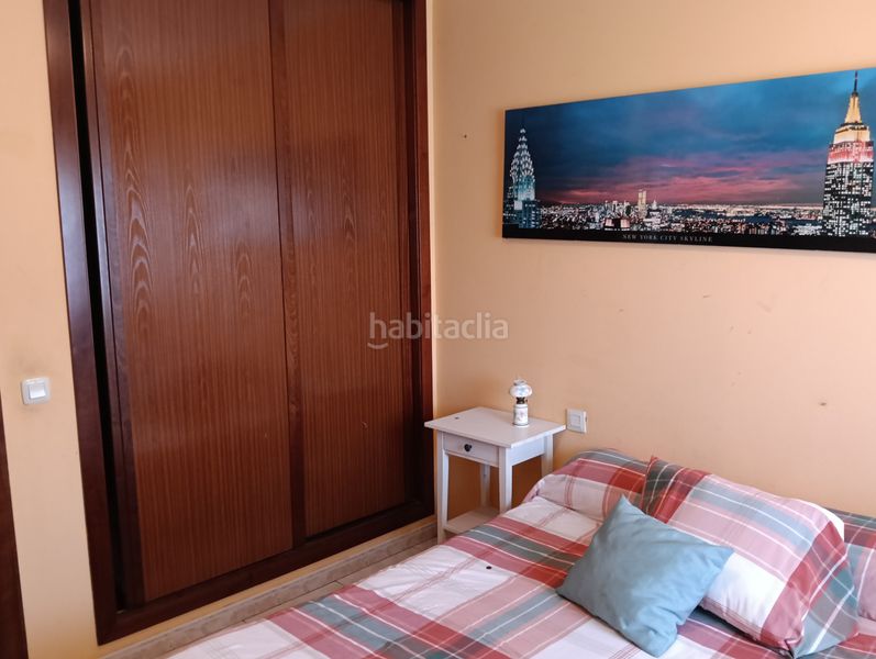 Foto 5ad3020d-8a67-46a4-8317-899595646811. Casa amb aparcament a Coirós